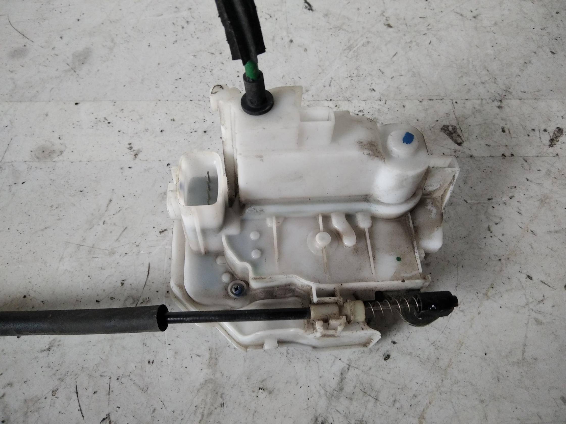 Serratura porta ant. dx.